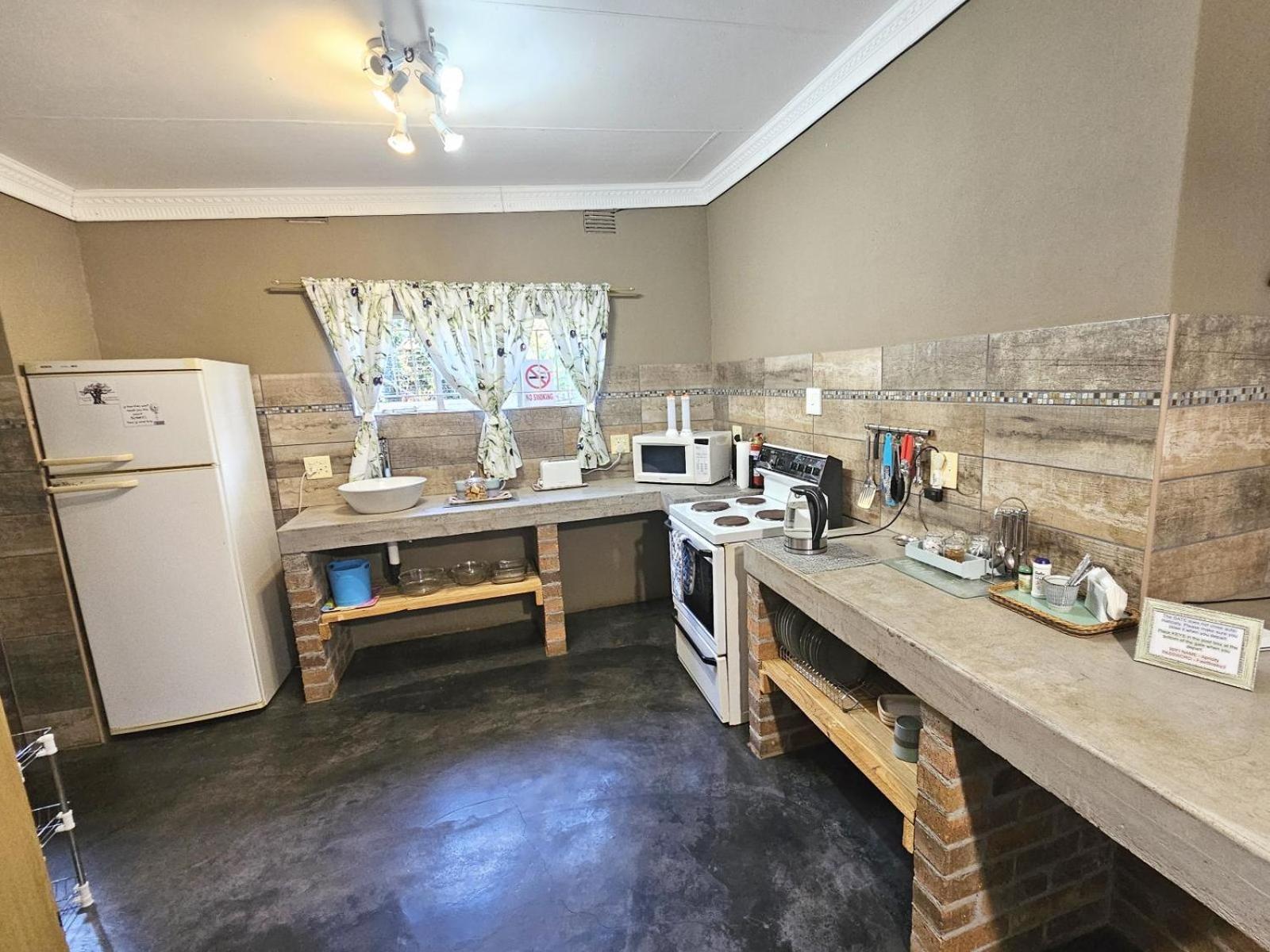 Apricity Inn Louis Trichardt Eksteriør bilde